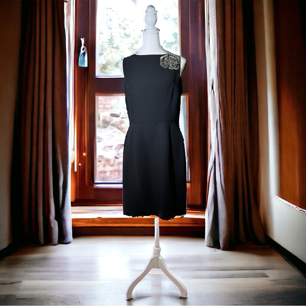 Lauren Ralph Lauren Sleeveless Black Cocktail Dress Size 10.